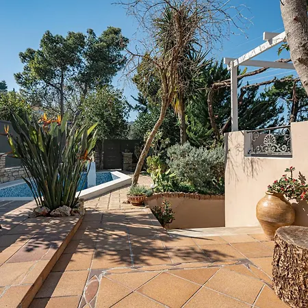 Zabella House With Pool * Argassi